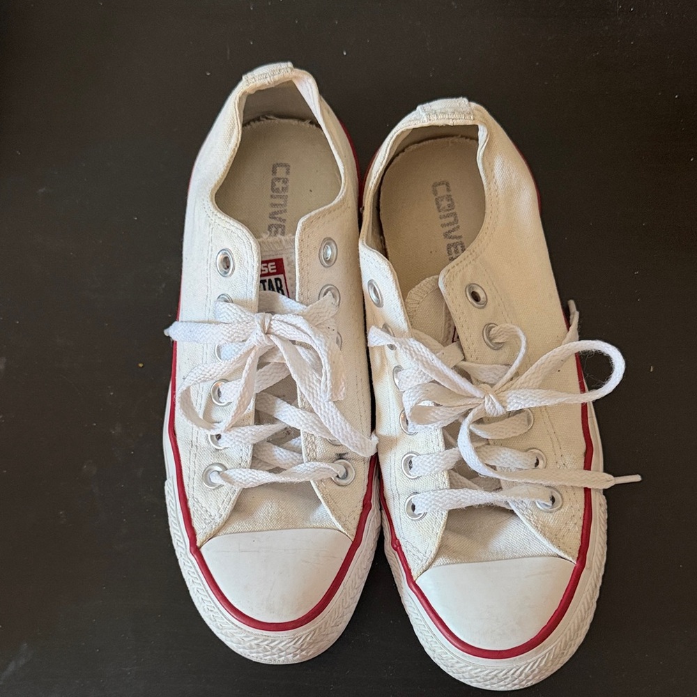 Converse Women’s white Sneakers with Red Trim